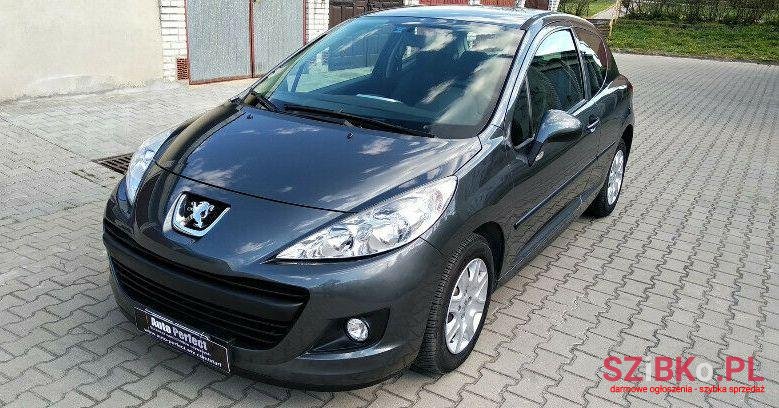 2010' Peugeot 207 photo #1