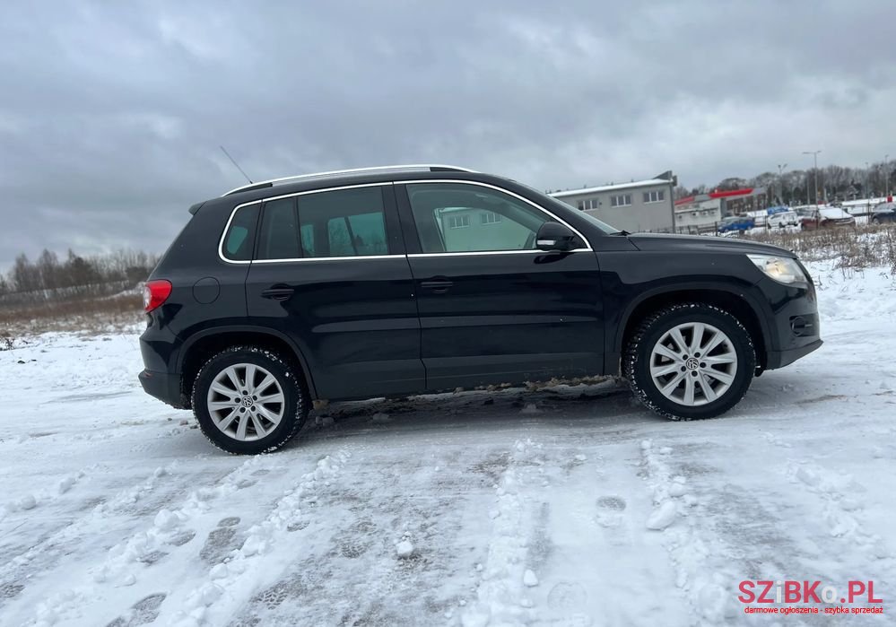 2009' Volkswagen Tiguan photo #4