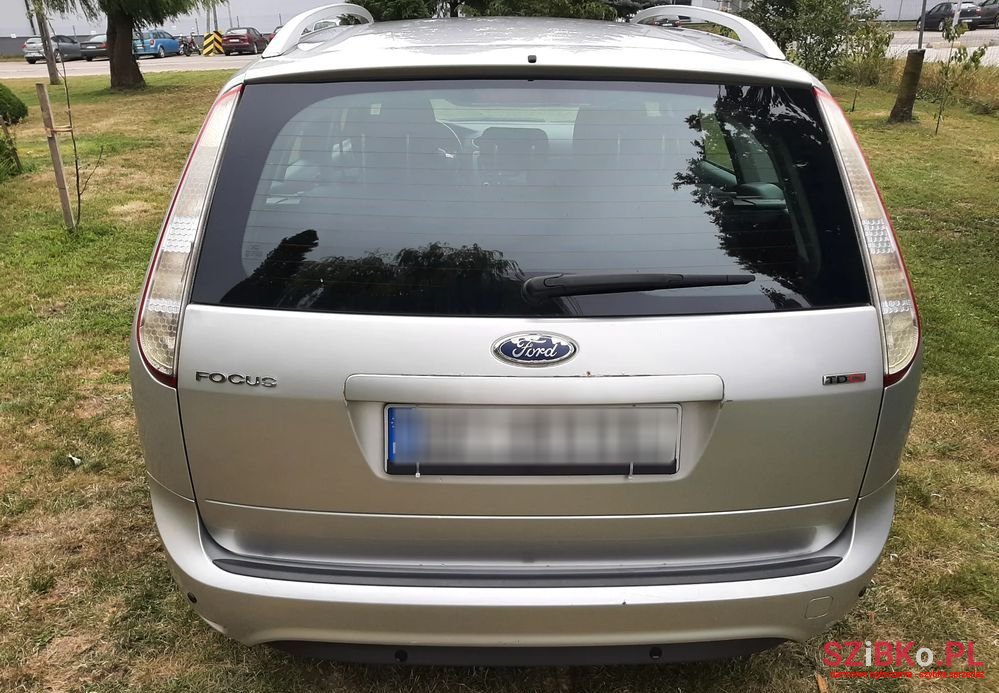 2010' Ford Focus 1.6 Tdci Ambiente photo #6