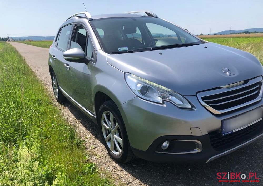 2014' Peugeot 2008 photo #2