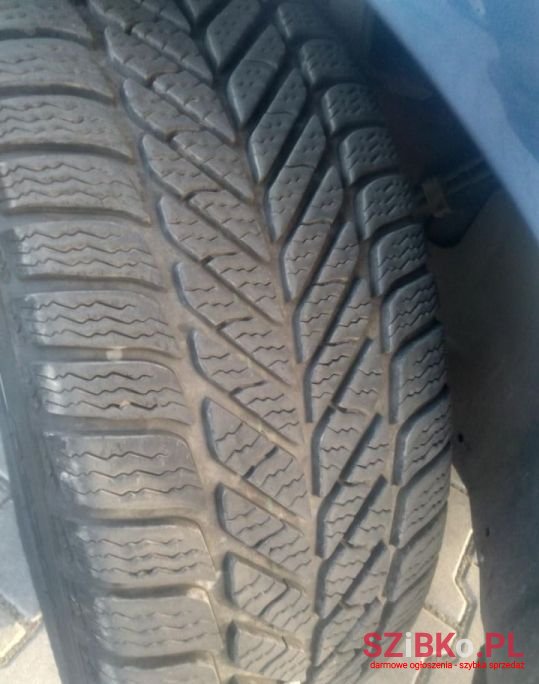 2002' Skoda Superb photo #6