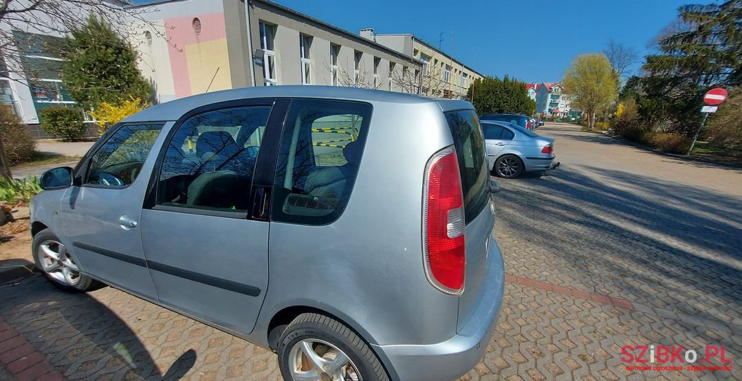 2008' Skoda Roomster photo #3