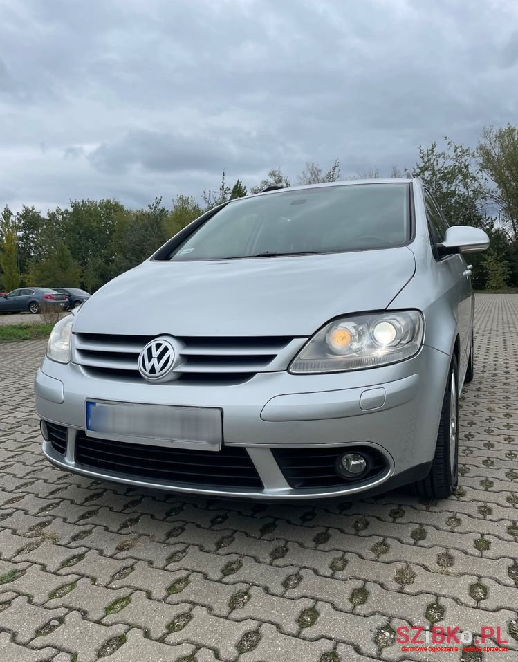 2008' Volkswagen Golf Plus 1.4 Tsi United photo #3