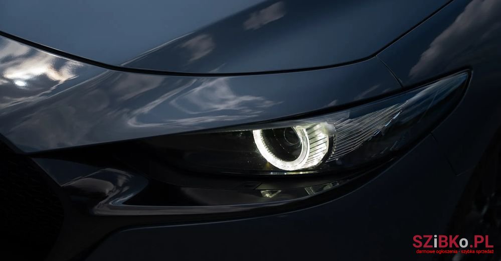 2022' Mazda 3 photo #2