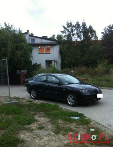 2004' Mazda 3 Sport photo #1