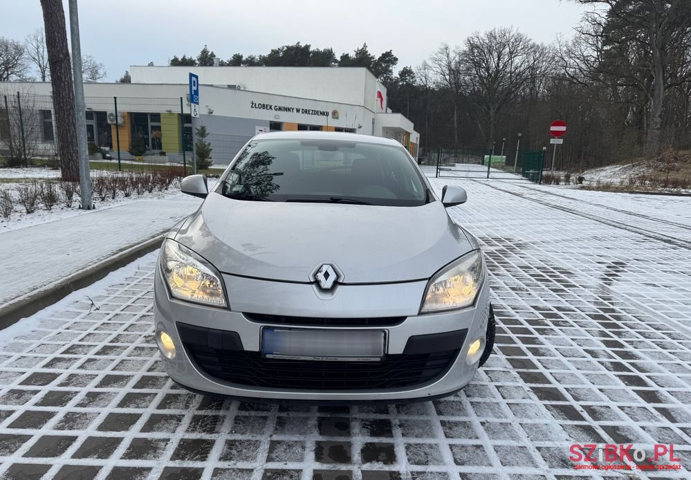 2008' Renault Megane 1.6 16V Dynamique photo #2