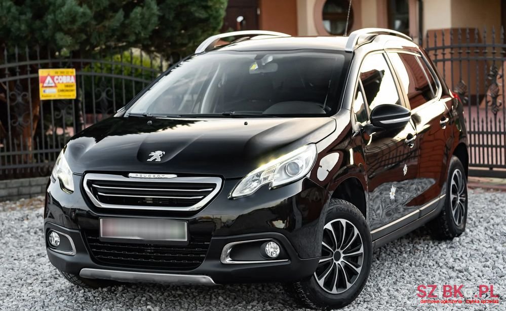 2015' Peugeot 2008 photo #1