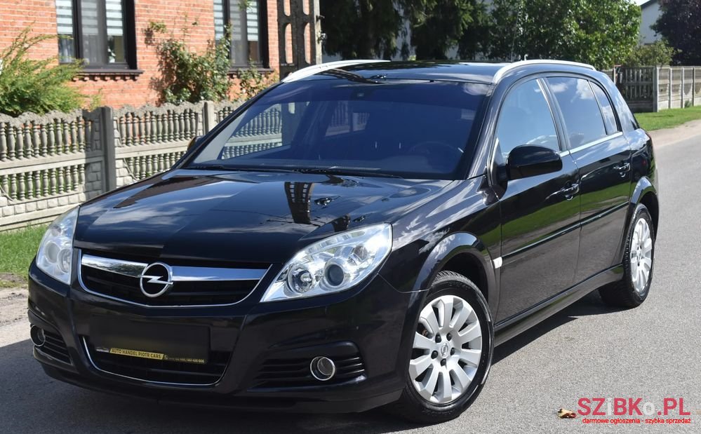 2006' Opel Signum 1.8 Cosmo photo #1