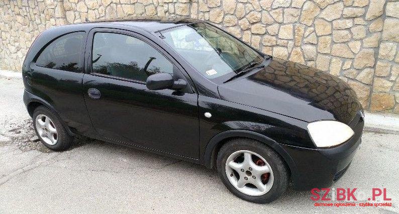 2002' Opel Corsa photo #1