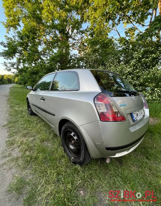 2002' Fiat Stilo photo #2