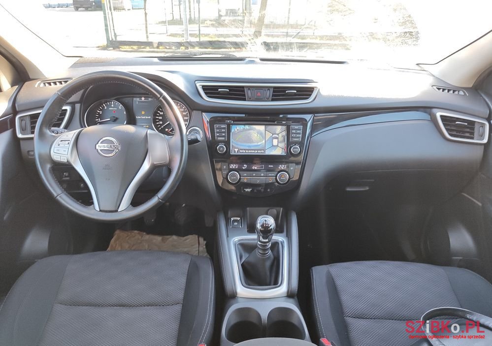2015' Nissan Qashqai photo #6