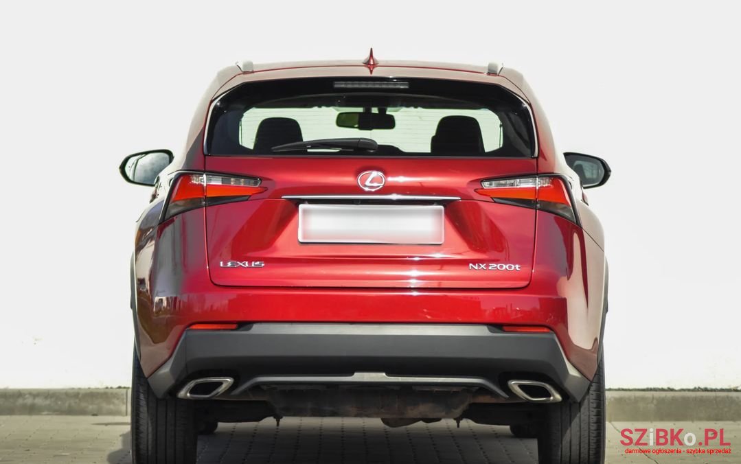 2017' Lexus NX photo #6