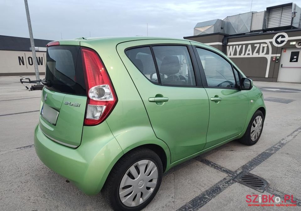2009' Suzuki Splash photo #6