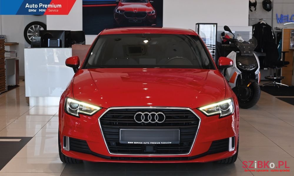 2018' Audi A3 1.5 Tfsi S Tronic photo #2