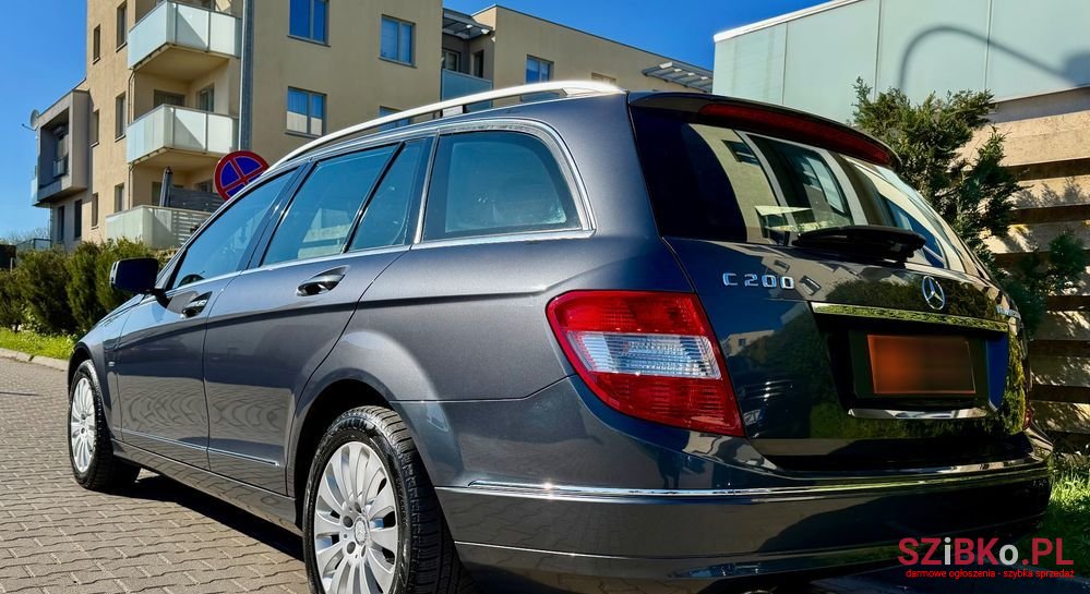 2009' Mercedes-Benz C-Class photo #2