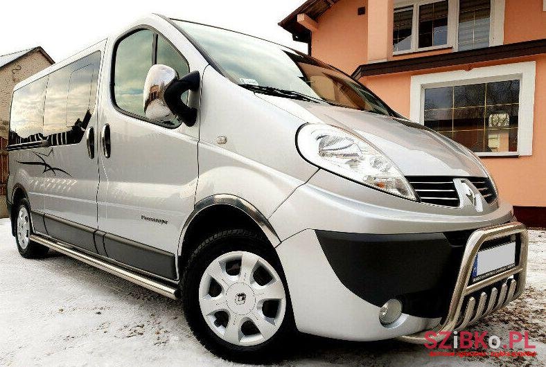 2010' Renault Trafic photo #1