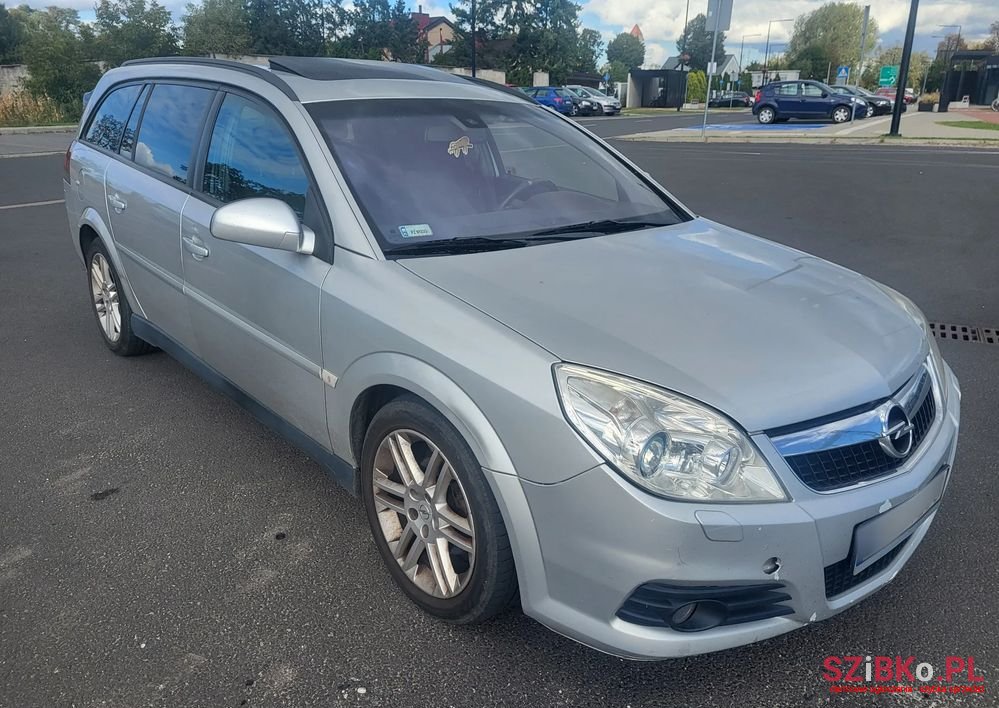 2005' Opel Vectra 1.9 Cdti Cosmo photo #1