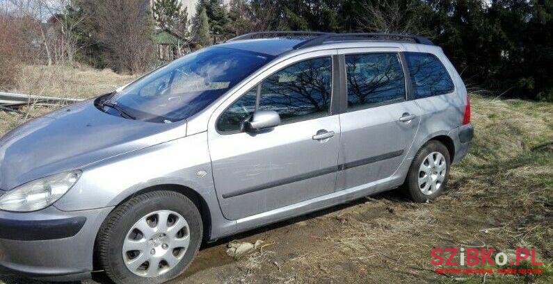 2003' Peugeot 307 photo #1