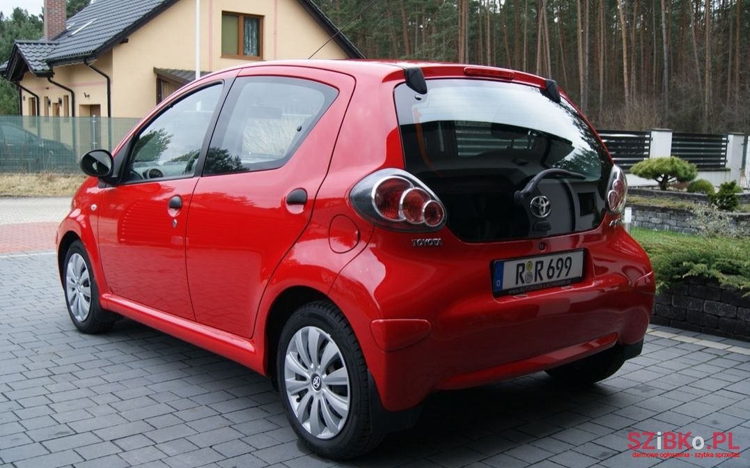 2009' Toyota Aygo photo #4