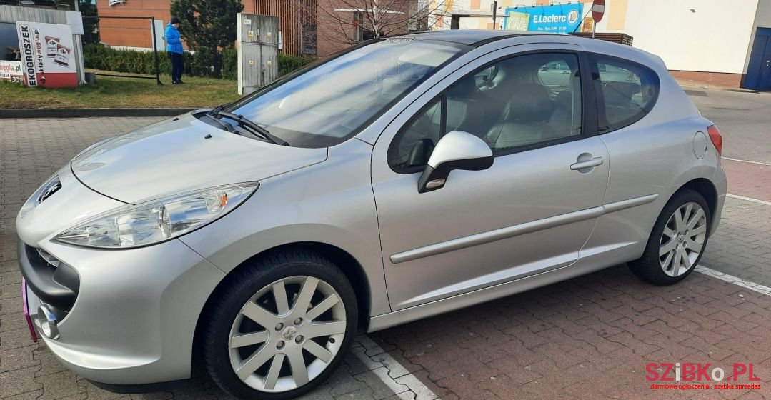 2006' Peugeot 207 photo #1