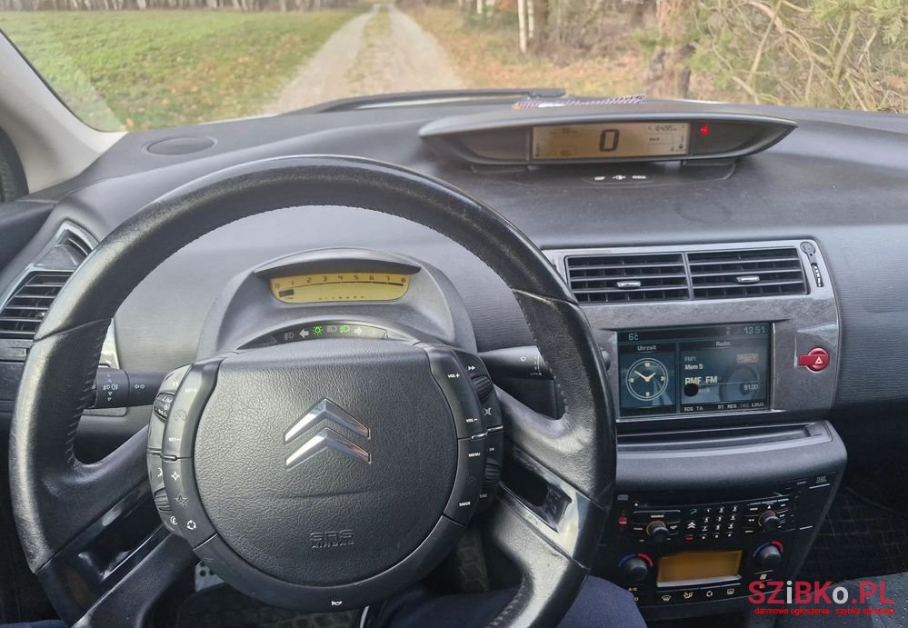 2005' Citroen C4 2.0 16V Exclusive photo #6