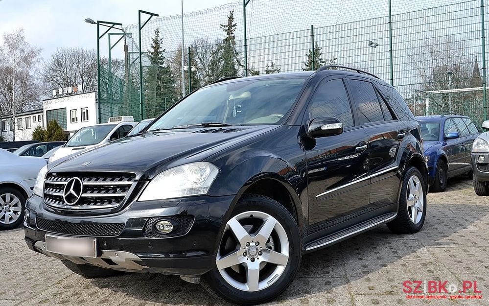 2006' Mercedes-Benz Ml 320 Cdi 4-Matic photo #1