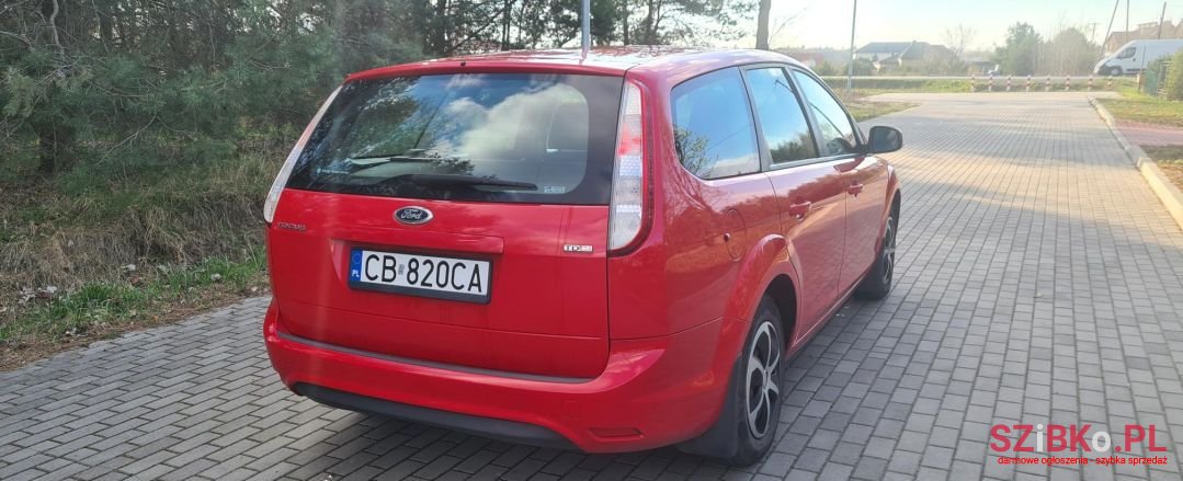 2009' Ford Focus photo #6