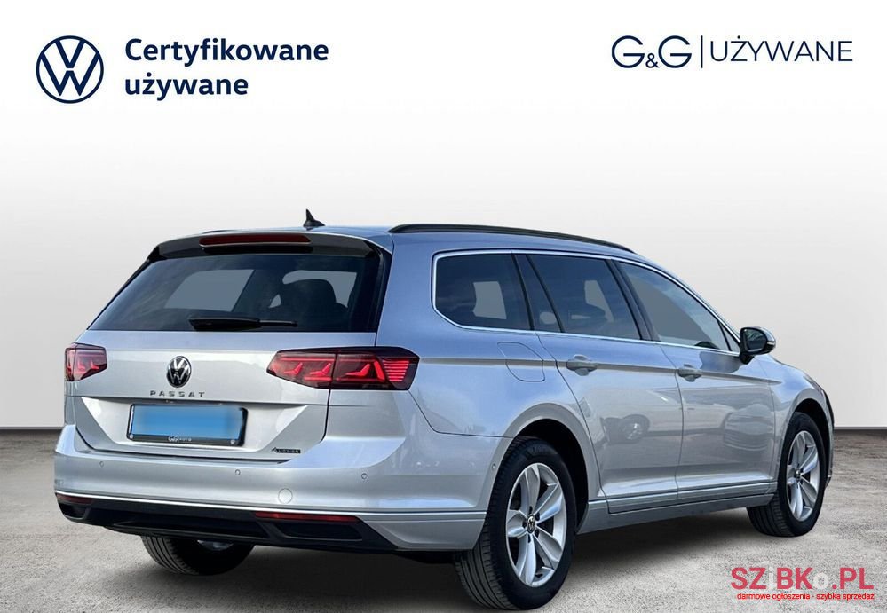 2020' Volkswagen Passat photo #5