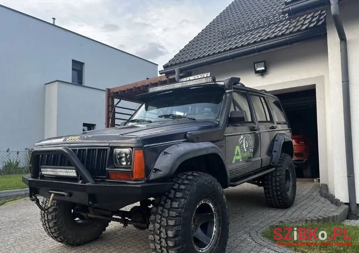 1992' Jeep Cherokee photo #3