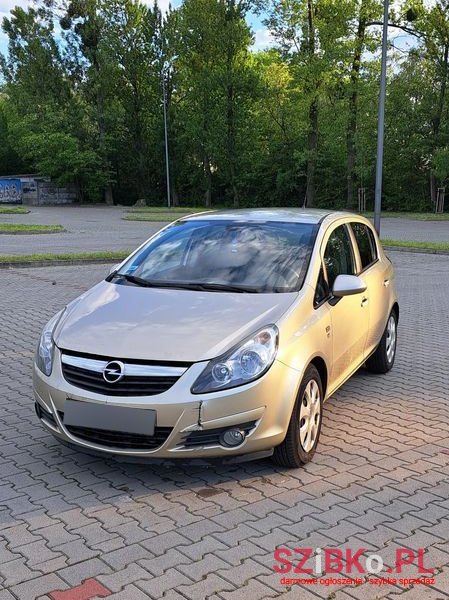 2010' Opel Corsa 1.4 16V 111 photo #3