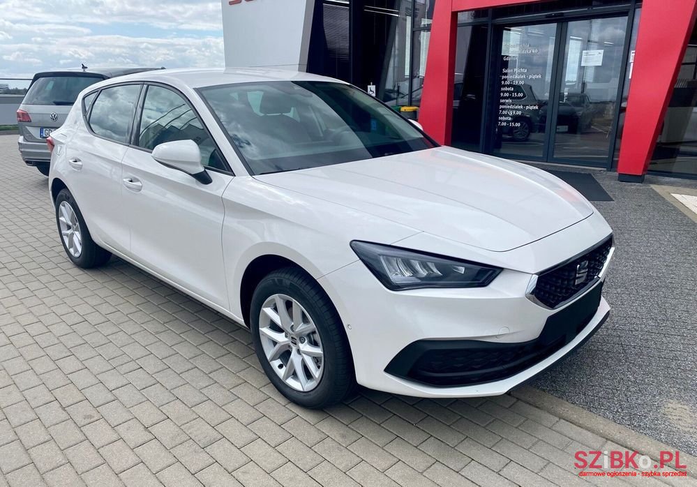 2023' SEAT Leon photo #1