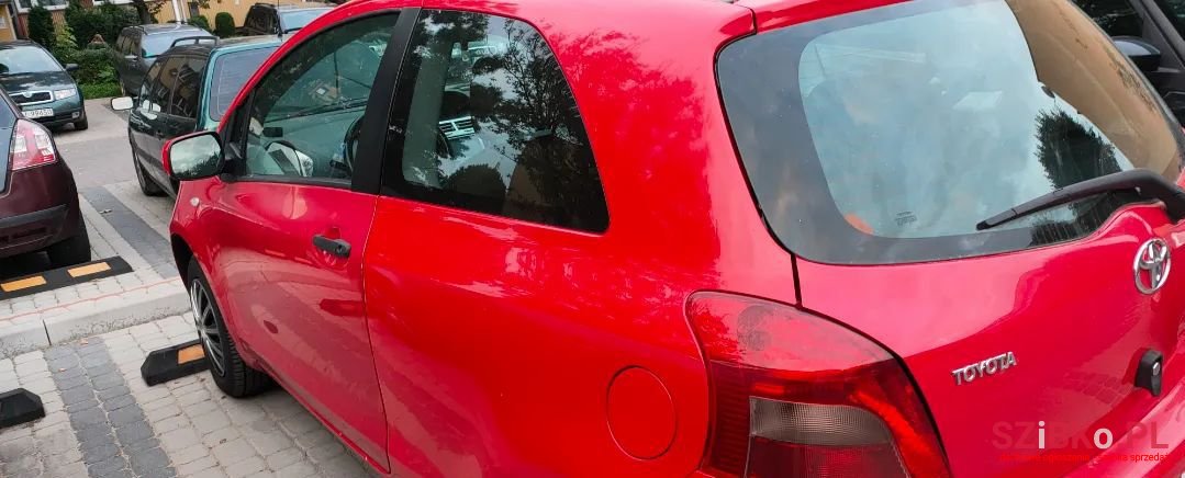 2007' Toyota Yaris photo #5