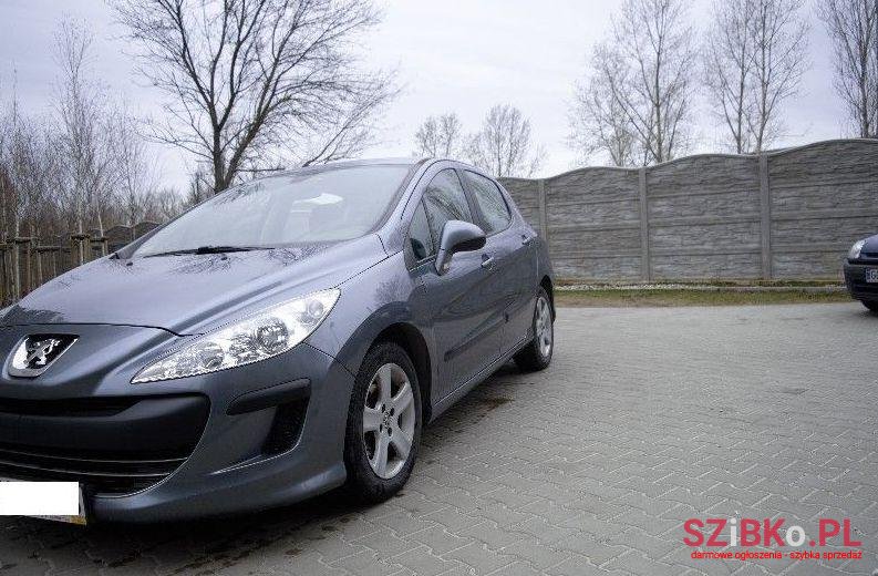 2009' Peugeot 308 photo #2