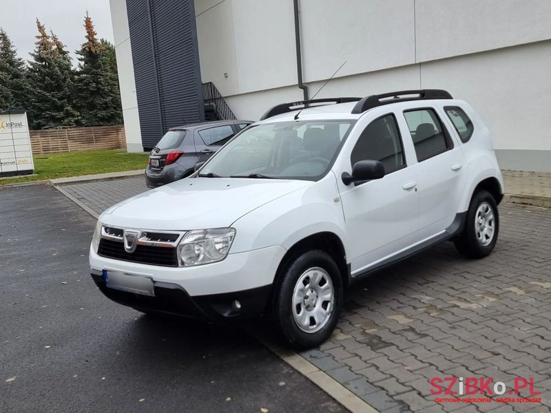 2011' Dacia Duster 1.6 Laureate photo #2