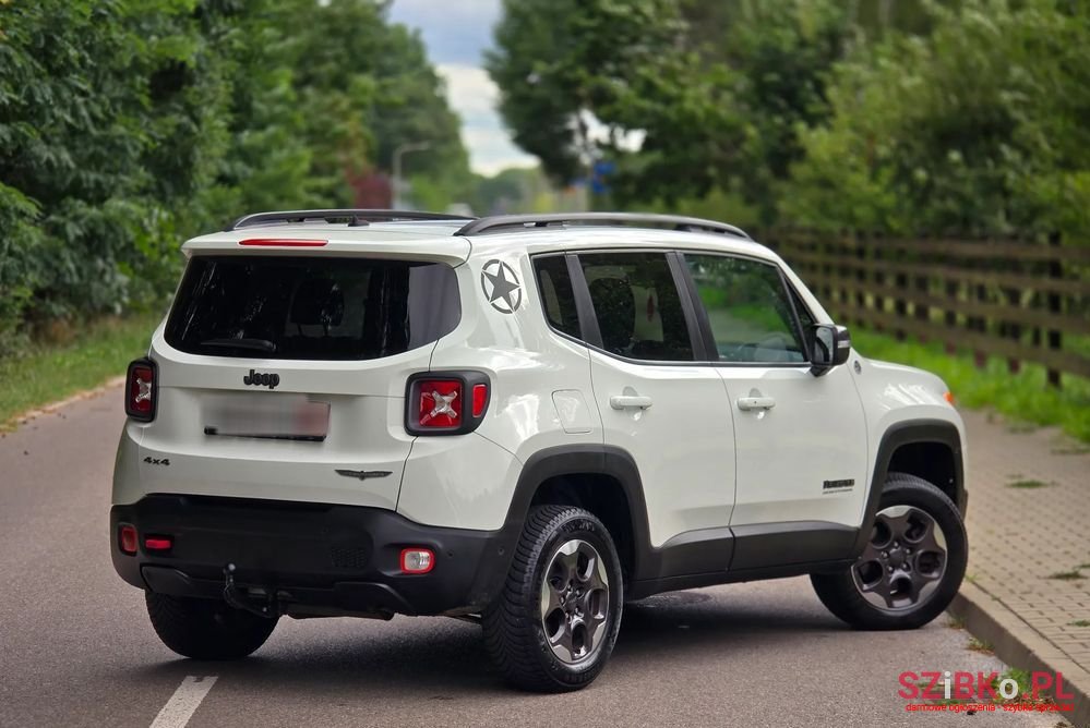 2018' Jeep Renegade photo #4
