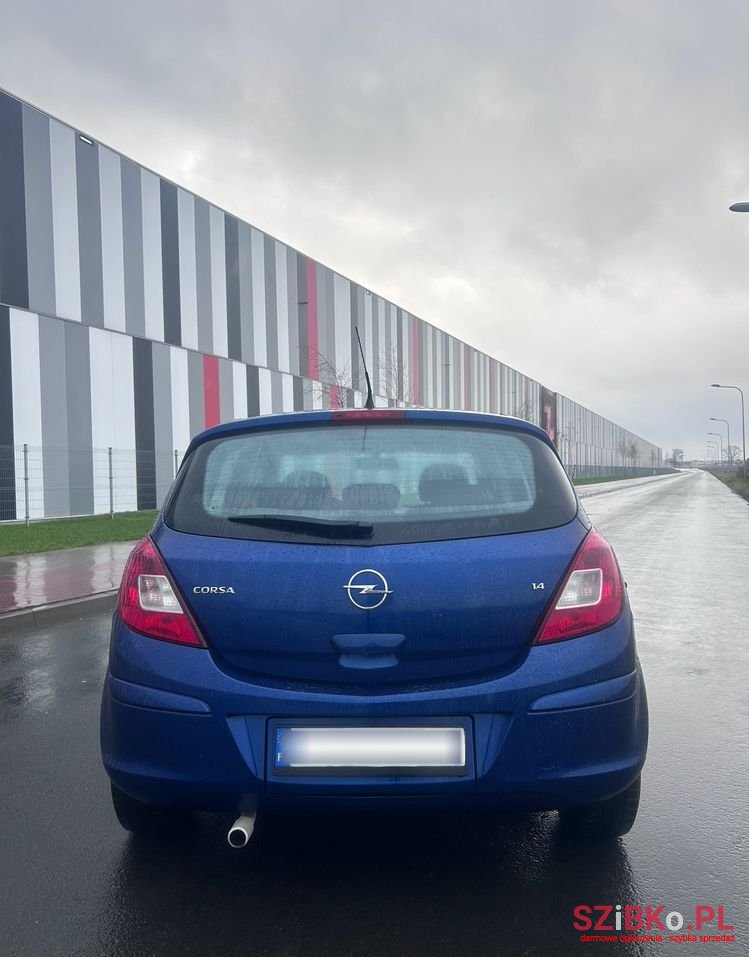 2007' Opel Corsa 1.4 16V Cosmo photo #4
