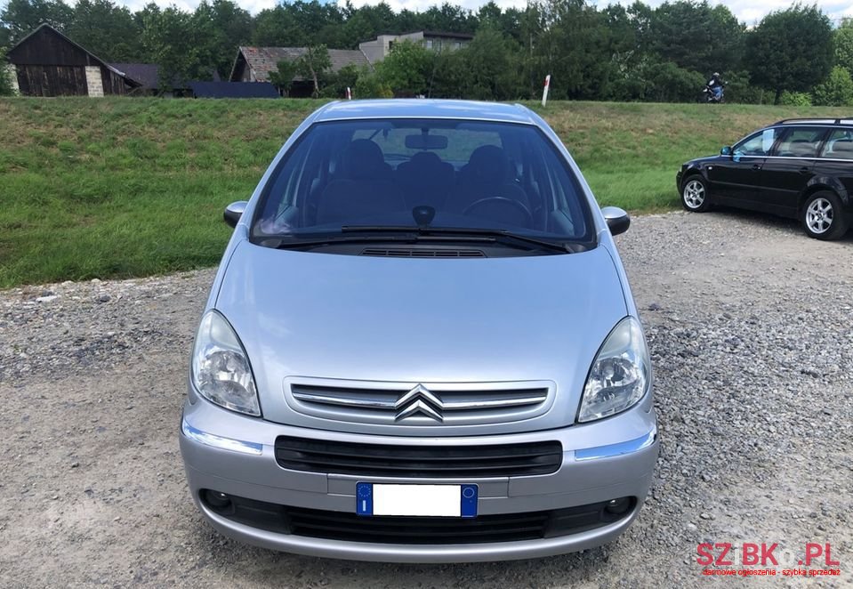 2006' Citroen Xsara Picasso photo #4