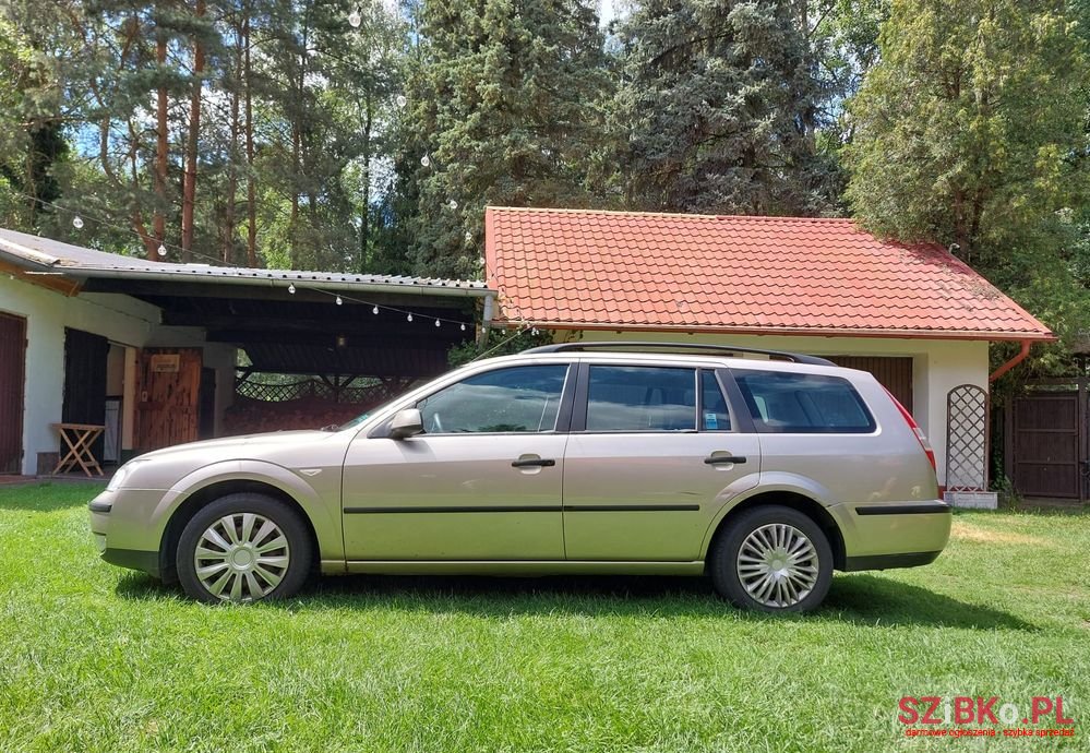 2004' Ford Mondeo 1.8 Trend photo #2