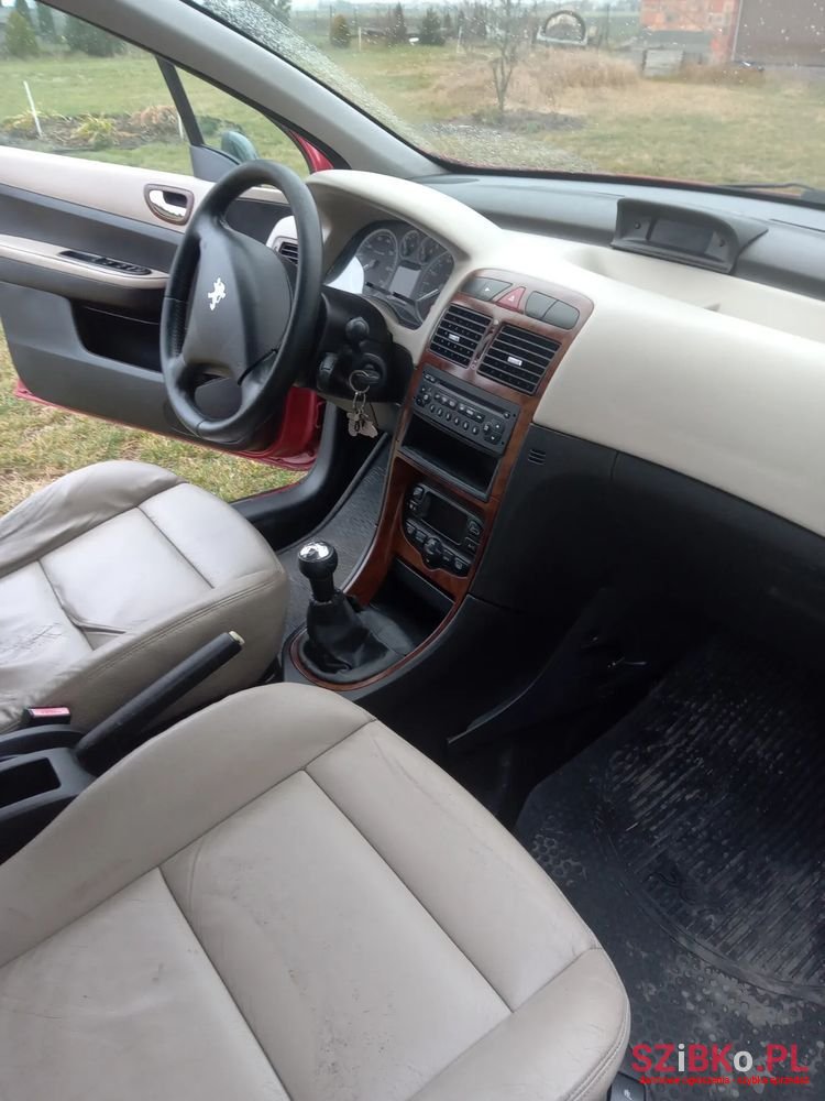 2006' Peugeot 307 110 Sportline photo #4