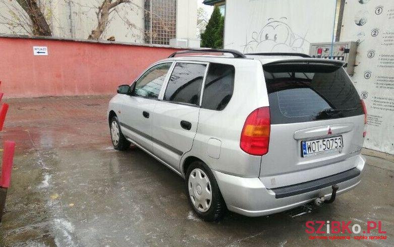 2001' Mitsubishi Space Star photo #3