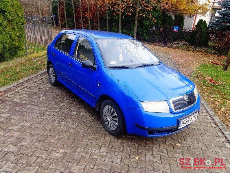 2001' Skoda Fabia photo #3