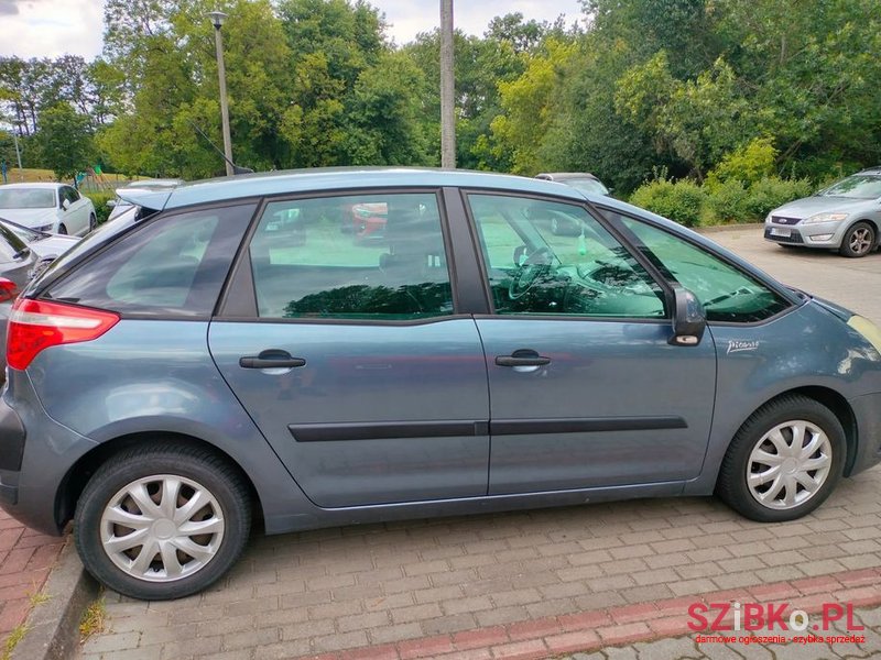2007' Citroen C4 Picasso photo #2