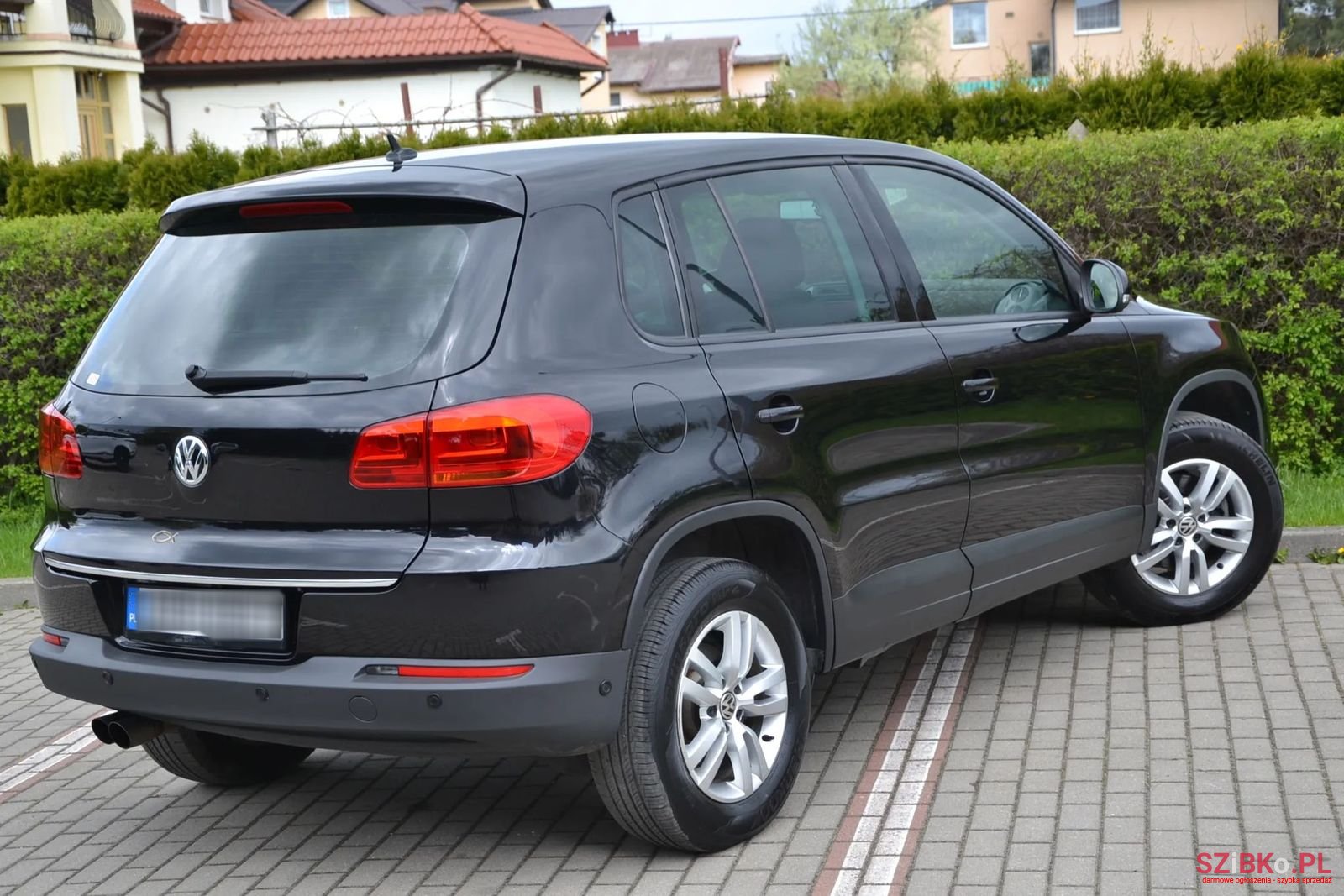 2012' Volkswagen Tiguan photo #6
