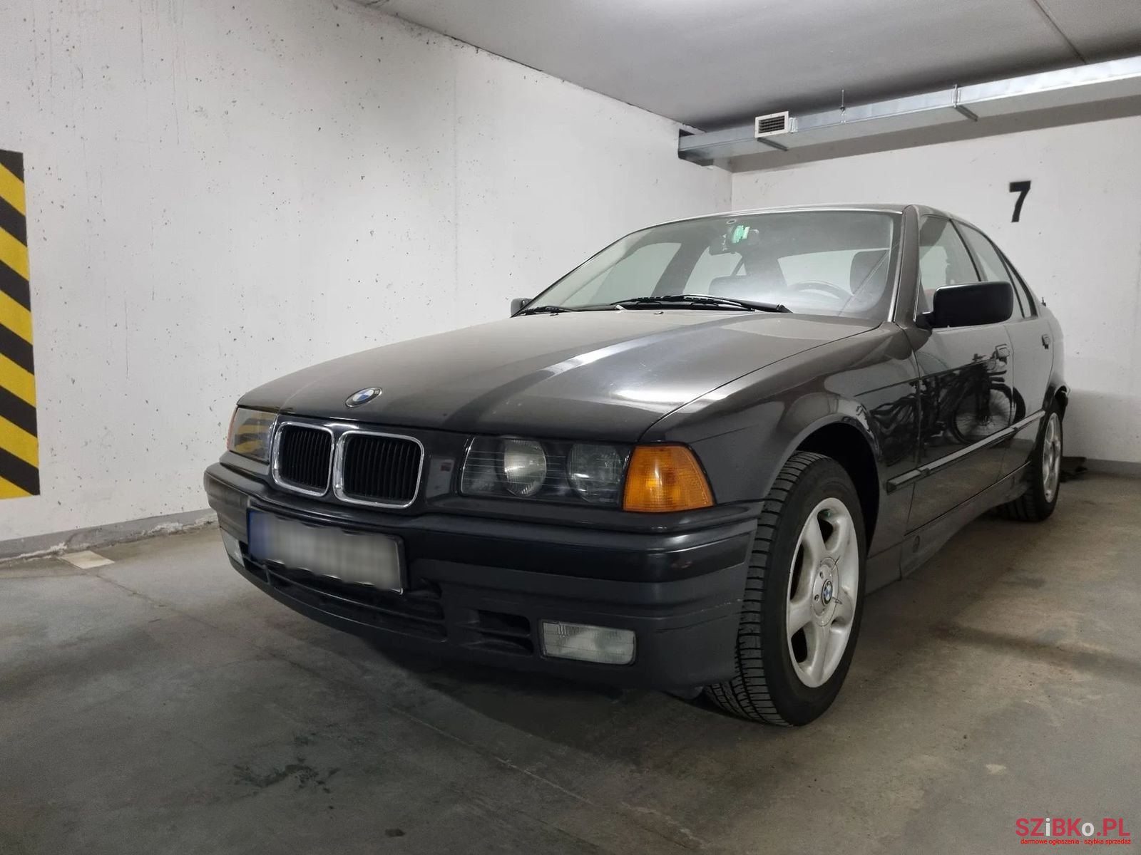 1992' BMW 3 Series photo #1