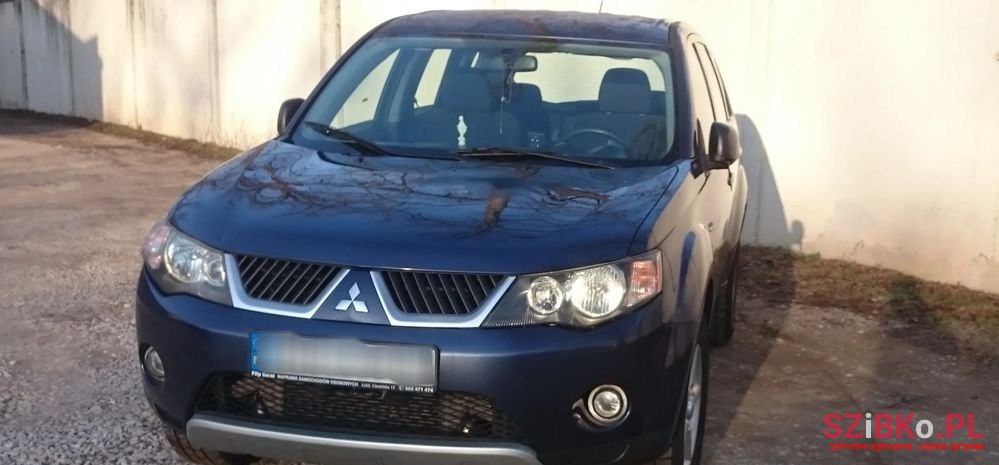 2007' Mitsubishi Outlander 2.0 Did Intense photo #3