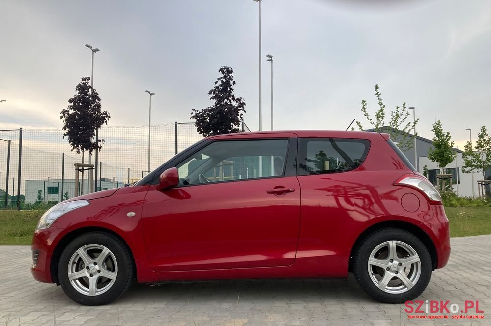 2012' Suzuki Swift 1.2 photo #4
