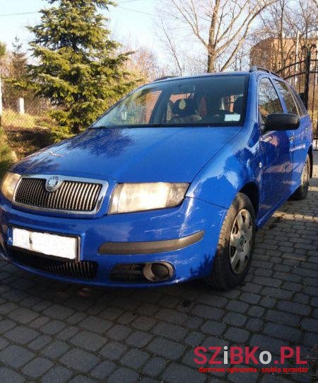 2006' Skoda Fabia photo #1