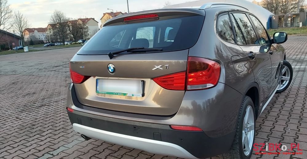 2010' BMW X1 Sdrive18I photo #3