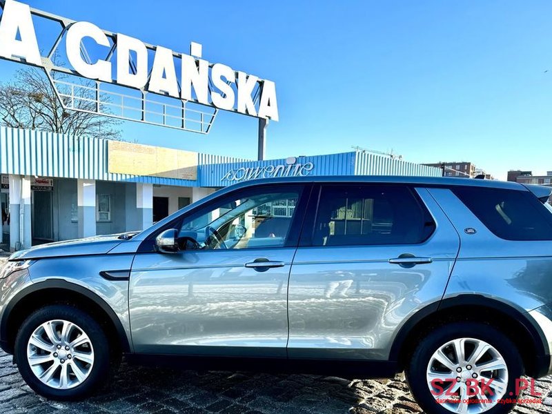 2015' Land Rover Discovery Sport 2.0 Si4 Se photo #5