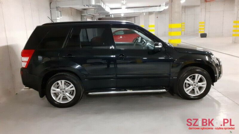 2011' Suzuki Grand Vitara photo #4